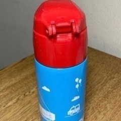 THERMOS 水筒の画像