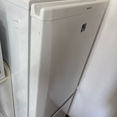 冷蔵庫の画像