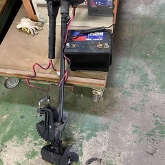 エレキとディープサイクルバッテリー 使用時間1時間の画像