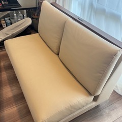 2人掛けソファ（ニトリLD1N シールド MBRBE）出ます｜状態良好・要相談でお譲りしますの画像