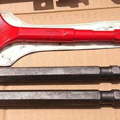 🔴山口市、電動ハンマー￥12800🔴刃先ビット3種類🔴HILTI TP400🔴ケース付きの画像