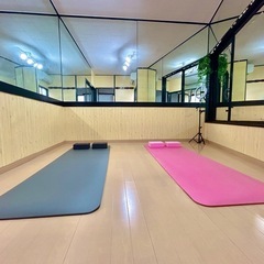 【初回無料】練馬駅近！ヨガ・ストレッチ等で使える鏡付きスペ…