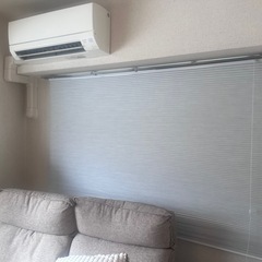 【穴開け不要 ハニカムスクリーン　遮光】無料でお譲りします