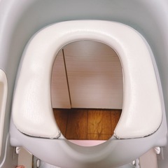 トイレトレーナー　補助便座　トイトレ　新品クッションの画像