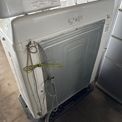 ハイアール 2槽式洗濯機 
二槽式洗濯機 新品糸くずフィルター付 JW-W55E 2016年製　5.5kgの画像