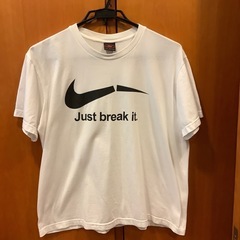 NIKE オマージュTシャツ