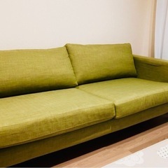 IKEAの3人掛けソファ 茨城県古河市から30KM 送料無料可能ですの画像