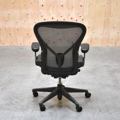 【ヤ取終了7/10】≪zyt2282ジ≫ Herman Miller/ハーマンミラー アーロンチェア リマスタード Bサイズ ② ライトシリーズ 個体識別番号126？ オフィスチェア/ブランド家具/中古家具/宮城県仙台市 70611-09の画像
