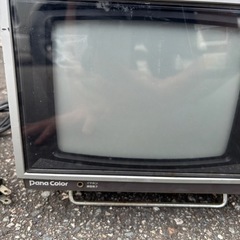 ポータブルカラーテレビの画像