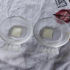 未使用、小さな魚の形のガラスの器、2個まとめて。の画像