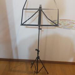 コンパクト折りたたみ譜面台の画像