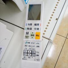 リユースのサカイ太田★ジモティ割あり★ HITACHI ルームエアコン RAS-AJ22H 2.2kw 18年製 室内機分解洗浄済み OJ9829の画像