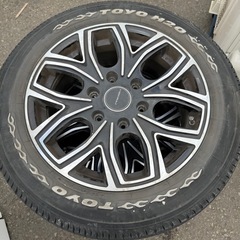 ハイエース　17インチ　トーヨータイヤ　TOYO H20 PREMIXアルミホイールのセットの画像