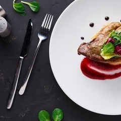 急遽今日夜飲み行ける人orご飯行ける人募集してます🙋‍♀️