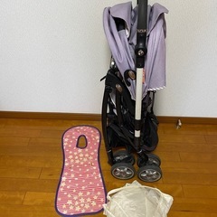 アップリカ ラクーナビッテクッションベビーカーの画像