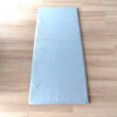 【極美品・特別価格】東急スポーツオアシス エクササイズマット 長133×幅58×厚2.5cm の画像