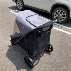 大型犬用ペットカートの画像