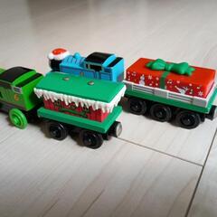 木製トーマス　クリスマストーマス　パーシーセットの画像