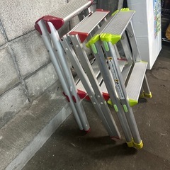 早い者勝ち！【脚立一律1000円】の画像