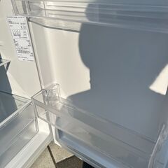 苫小牧発 高年式 MAXZEN / マックスゼン 冷凍冷蔵庫 JR182HM01WH 2023年式の画像