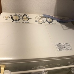 サンヨー二層式洗濯機