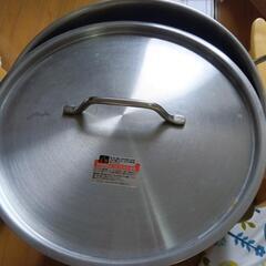 USEDステンレス鍋直径30cm✕高さ23cmの画像
