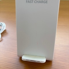 置くだけ充電器の画像