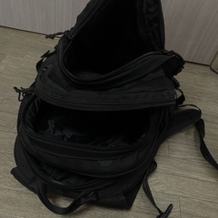 ニューエラ NEW ERAブラック リュック 35L バックパック　の画像