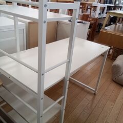 ★リユースのサカイつくば店★TK5650 ニトリ 棚付きデスク ホワイト H120×D60×W121 クリーニング済みの画像