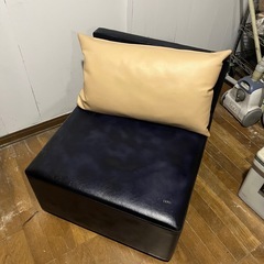 ソファの画像