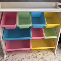 【美品】アイリスオーヤマ　キッズ収納ラック