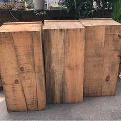 りんご箱　3個　道具入れ　薪入れ プランター コンポスト　腐葉土作り　キャンプギア入れ　などにの画像