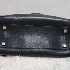 CHARLES&KEITH チャールズアンドキースブラック2wayハンドバッグの画像