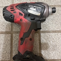 リョービ　充電式インパクトドライバーの画像