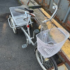 ブリヂストンワゴンM 三輪自転車の画像
