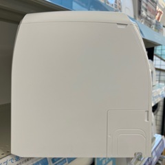 TAG label by amadana 壁掛けエアコン AT-HG2213 2022年製 2.2kwの画像