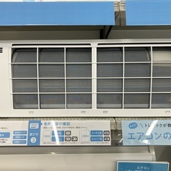 TAG label by amadana 壁掛けエアコン AT-HG2213 2022年製 2.2kwの画像