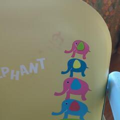 monmon．ELEFANT．子ども椅子の画像