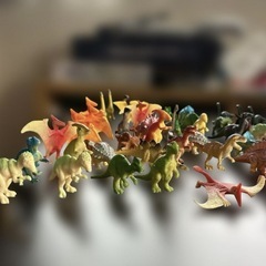 恐竜ミニフィギュアセット 約140体セットの画像