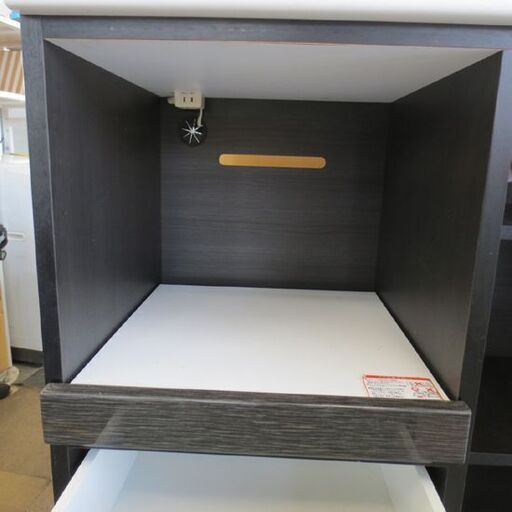 幅90cm ニトリ ミドルレンジボード  ダークブラウン 木目調 鏡面仕上げ  カウンター 食器棚 キッチンボード  札幌 北20条店