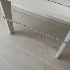 木の鏡の画像