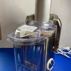 ★フレッシュジュースクイジナートスマートパワージューサー CPJ-500JBWの画像