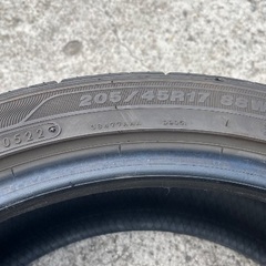 GOODYEAR 205/45 R17 タイヤ 1本の画像