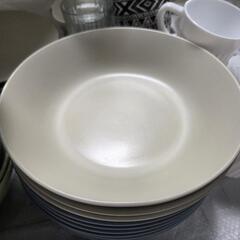IKEA 食器いろいろセットの画像