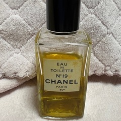 CHANEL Eau de Toilette N°19 80ml