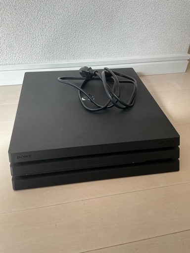 PS4pro 1TB＋コントローラー2つ付