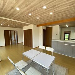 長野市北長池の中古住宅　建物65坪の大型物件　リフォーム完了　駐...