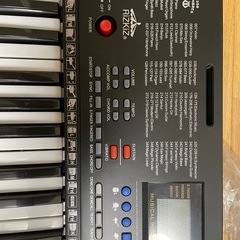 電子ピアノ　キーボードの画像