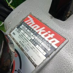 マキタ 1804N 電気カンナ【野田愛宕店】【店頭取引限定】【中古】管理番号：ITE4L075YX7Sの画像