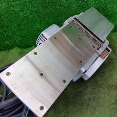 マキタ 1804N 電気カンナ【野田愛宕店】【店頭取引限定】【中古】管理番号：ITE4L075YX7Sの画像